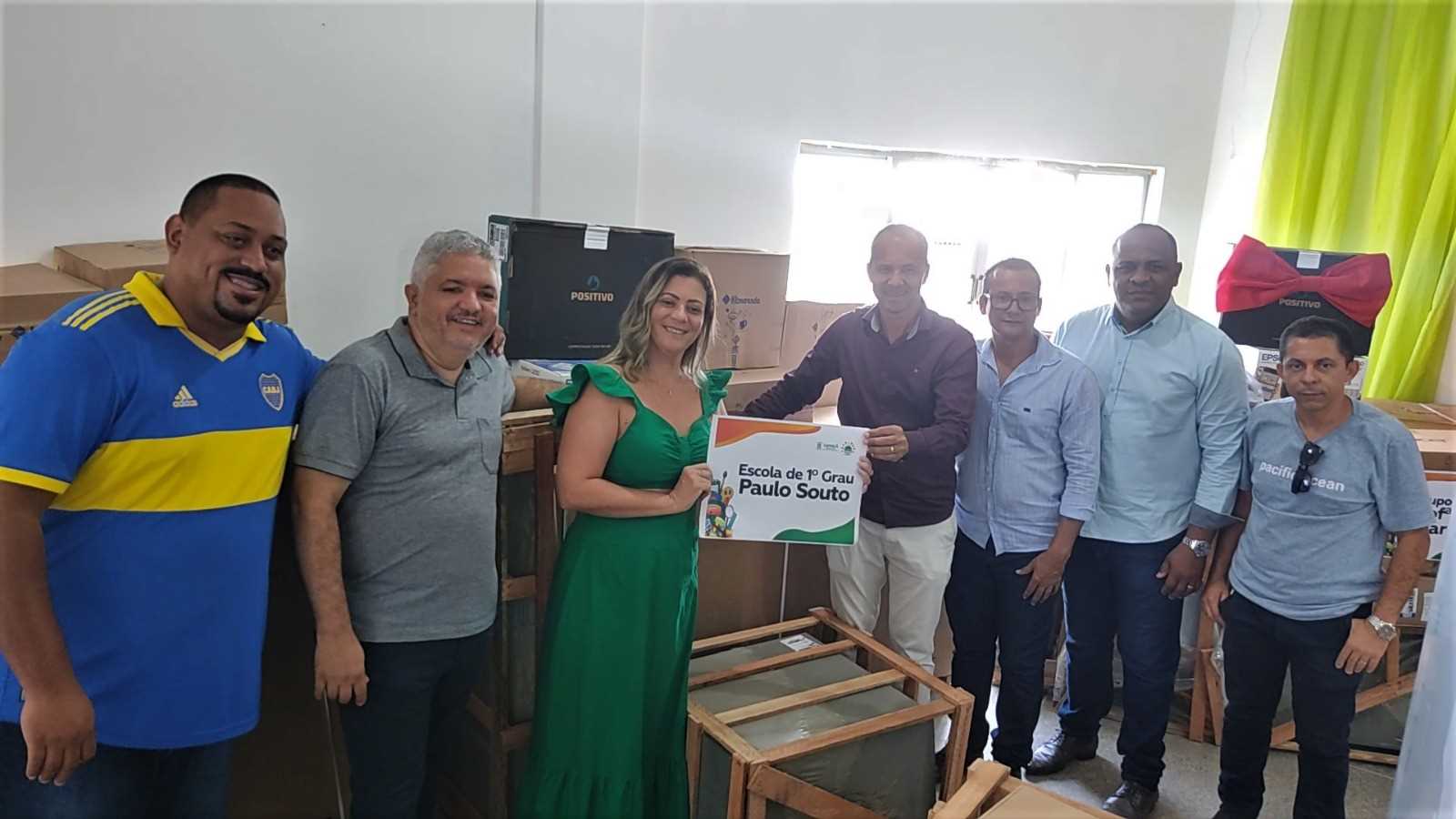 Prefeitura faz entrega de novos equipamentos para Escolas da rede Municipal